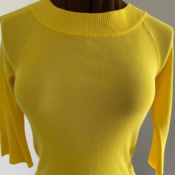 💛TALBOTS 💛 yellow 3/4 sleeved shirt. Size small. Petite . - Picture 3 of 9
